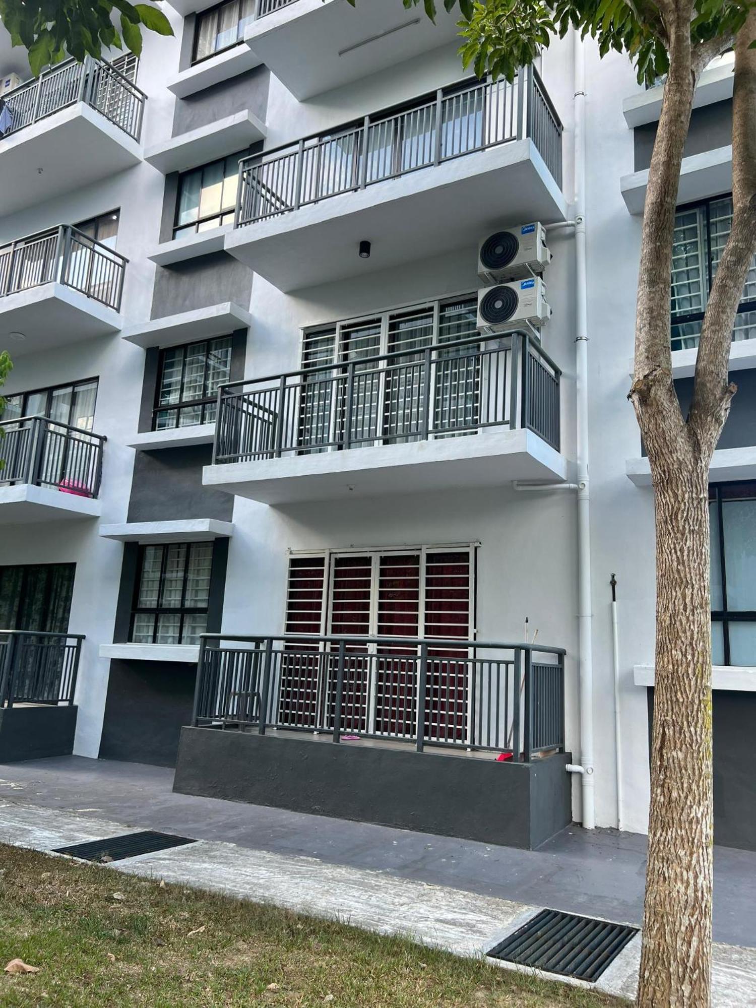 Aaron Marudu Apartment *